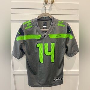 NFL Football Jersey - Seahawks - Metcalf - Youth L
